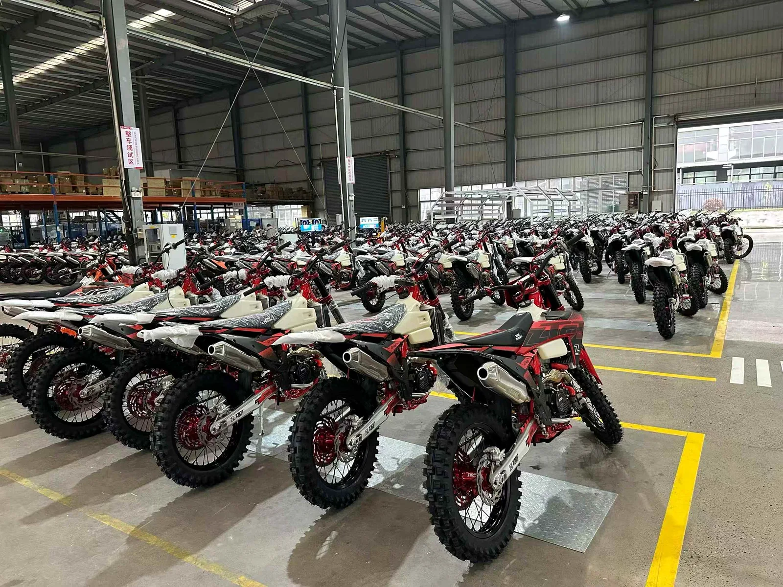 FCDC Motor ready stock dirt bikes lined up for dealer inventory planning