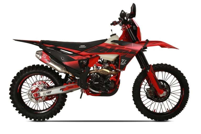 FCDC Motor ZTOT Z7MAX NB300 300cc enduro motorcycle full view