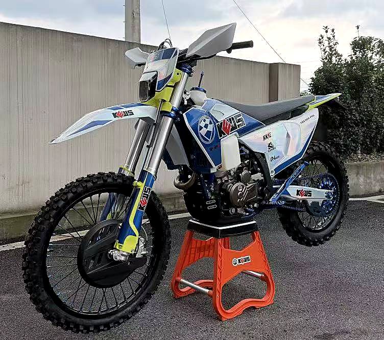 FCDC Motor 300cc enduro motorcycle care visual reference for enduro performance, adult progression, freedom with control