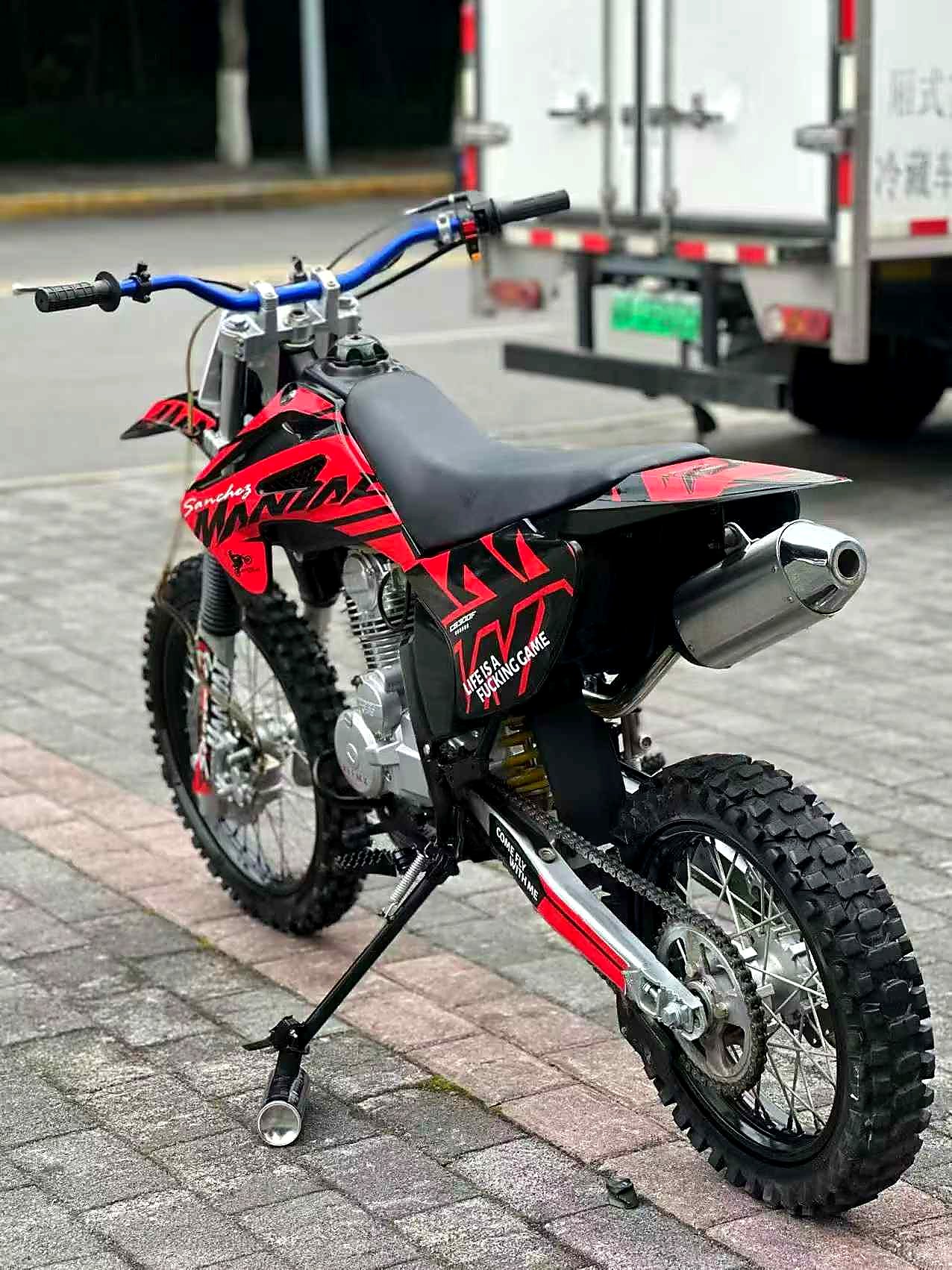 FCDC Motor motorcycle cleaning after off-road ride visual reference for post-ride ritual, clean machine, long service life