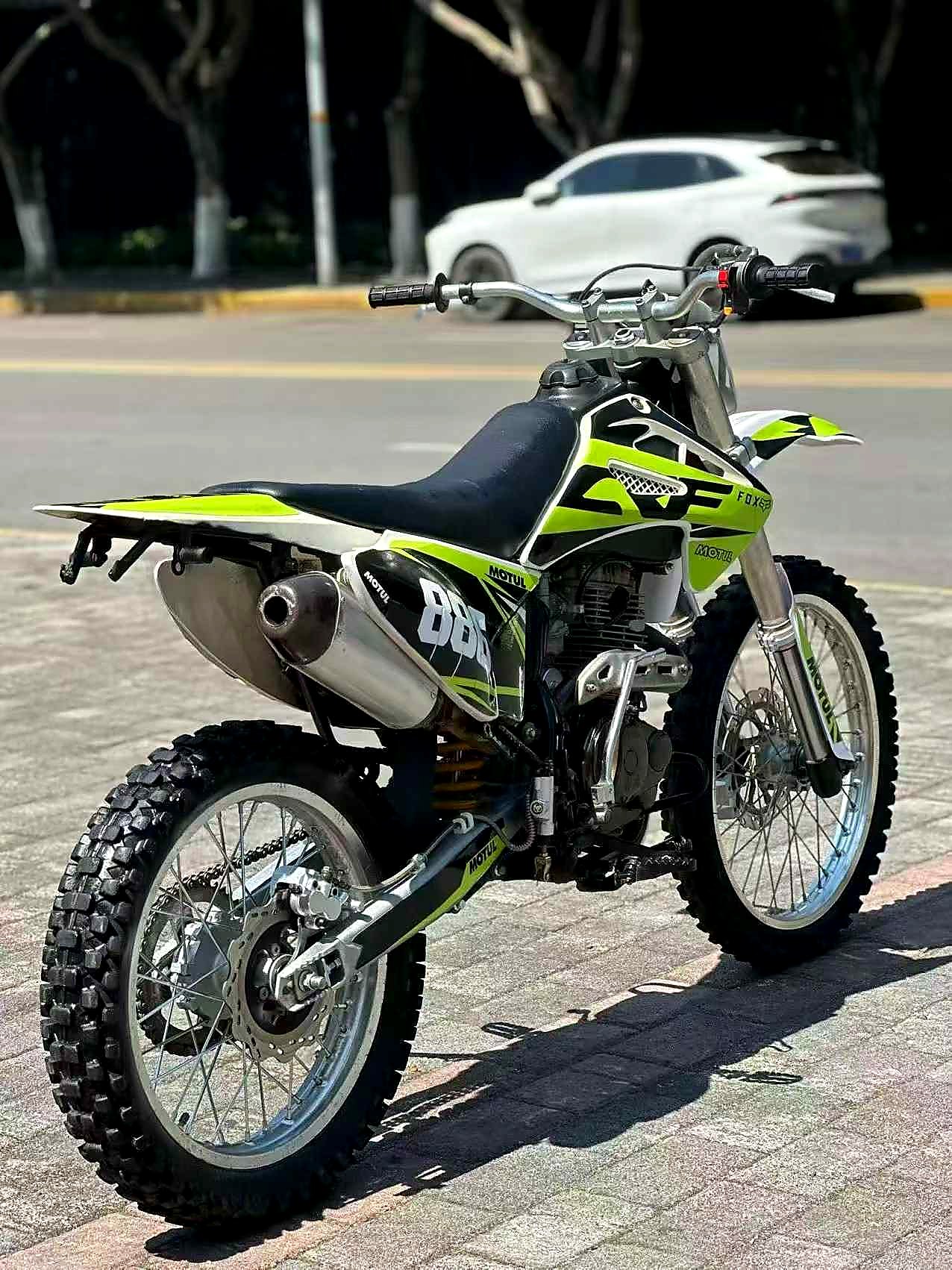 FCDC Motor long distance dirt bike trip prep visual reference for motorcycle travel, export-ready reliability, spare parts planning